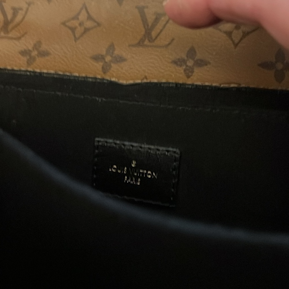 Louis Vuitton AUTHENTIC  Reversible Pochette Métis - Picture 9 of 9